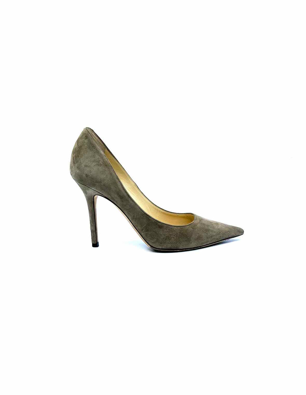 JIMMY CHOO Size 7.5 Taupe Suede Solid Pumps