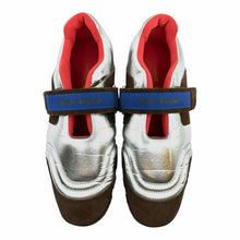 Load image into Gallery viewer, Size 10 Silver, Brown Sneakers
