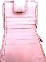 Load image into Gallery viewer, GUCCI Pink Leather LOGO Wallet
