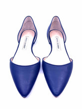 Load image into Gallery viewer, MANOLO BLAHNIK Size 7 Navy Flats
