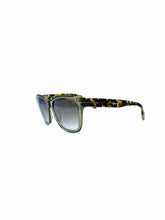 Load image into Gallery viewer, TOM FORD Brown Square Solid Sunglasses

