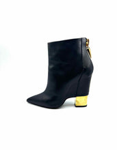Load image into Gallery viewer, GIUSEPPE ZANOTTI Size 9 Black Leather Ankle Boot
