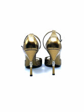 Load image into Gallery viewer, GUCCI Size 9.5 Gold Leather Sandals
