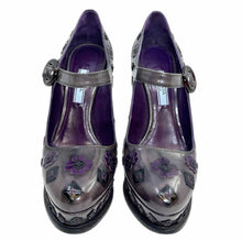 Load image into Gallery viewer, PRADA Size 7 Purple Leather Floral Pumps
