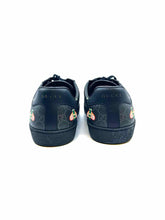 Load image into Gallery viewer, GUCCI Size 10.5 Black, Red Men's Sneakers

