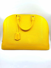 Load image into Gallery viewer, LOUIS VUITTON Epi Alma GM Handbag
