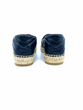 Load image into Gallery viewer, CHANEL Size 9.5 Black Leather Chevron print Flats
