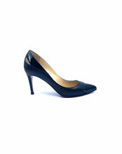 Load image into Gallery viewer, CHRISTIAN LOUBOUTIN Size 9 Black Leather Pumps
