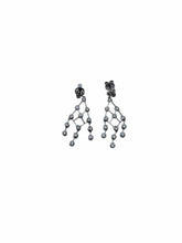 Load image into Gallery viewer, Fine Jewelry White Gold Pierced Earrings
