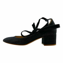 Load image into Gallery viewer, GIANVITO ROSSI Size 10 Navy Denim Solid Pumps
