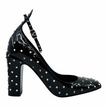 Load image into Gallery viewer, VALENTINO Rockstud Patent Leather Pumps | 10
