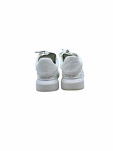 Load image into Gallery viewer, ALEXANDER MCQUEEN Size 7 White Leather Solid Sneakers
