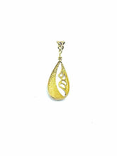 Load image into Gallery viewer, 18K Gold Pendant
