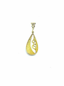 18K Gold Pendant