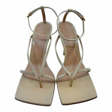 Load image into Gallery viewer, BOTTEGA VENETA Size 10 Tan Sandals
