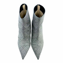 Load image into Gallery viewer, JIMMY CHOO Ankle Boot | 6.5
