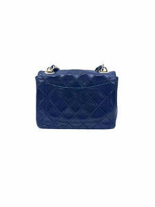 CHANEL Black Leather Quilted Handbag