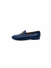 Load image into Gallery viewer, GUCCI Size 7 Black Leather Solid Flats
