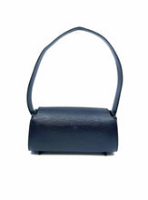 Load image into Gallery viewer, LOUIS VUITTON Black Leather Epi Shoulder Bag
