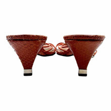 Load image into Gallery viewer, LOUIS VUITTON Sandals | 9.5

