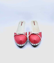 Load image into Gallery viewer, PRADA Size 11 Pink Patent Leather Mules
