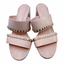 Load image into Gallery viewer, SALVATORE FERRAGAMO Leather Sandals | 10.5
