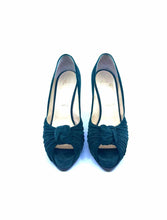 Load image into Gallery viewer, CHRISTIAN LOUBOUTIN Size 9 Green Suede Pumps
