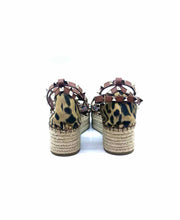 Load image into Gallery viewer, VALENTINO GARAVANI Size 9 Beige Leopard Sandals
