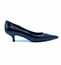 Load image into Gallery viewer, PRADA Size 5 Black Pumps
