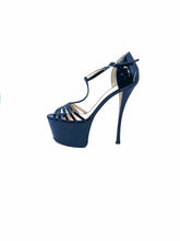 Load image into Gallery viewer, GIUSEPPE ZANOTTI Size 8 Black Patent Leather Sandals

