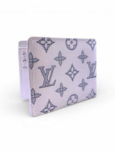 Load image into Gallery viewer, LOUIS VUITTON Shadow Navy, White Leather Monogram Wallet
