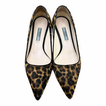 Load image into Gallery viewer, PRADA Pumps | 8
