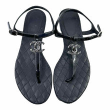 Load image into Gallery viewer, CHANEL Patent Leather Quilted Sandals | 7.5
