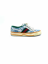 Load image into Gallery viewer, GUCCI Size 4.5 Blue Sneakers
