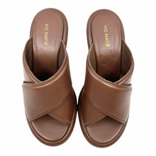 Load image into Gallery viewer, VIC MATIE Size 9 Brown Leather Slide

