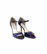Load image into Gallery viewer, MANOLO BLAHNIK Size 5.5 Burgundy Patent Leather Pumps
