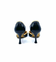 Load image into Gallery viewer, MANOLO BLAHNIK Size 8.5 Black Lace Pumps
