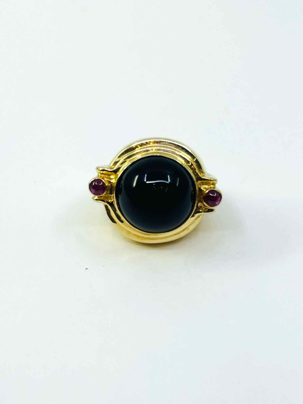14k Cabochon Onyx and Ruby Ring