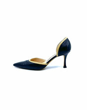Load image into Gallery viewer, MANOLO BLAHNIK Size 8.5 Black Lace Pumps
