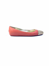 Load image into Gallery viewer, JIMMY CHOO Size 8.5 Coral Flats
