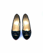 Load image into Gallery viewer, CHRISTIAN LOUBOUTIN Size 9 Black Satin Mesh Solid Pumps
