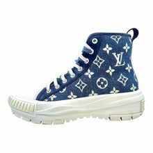 Load image into Gallery viewer, LOUIS VUITTON Size 8 Blue, white Denim Monogram Sneakers
