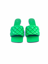 Load image into Gallery viewer, BOTTEGA VENETA Size 8.5 Green Leather Sandals
