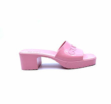 Load image into Gallery viewer, GUCCI Size 10 Pink Rubber Solid Sandals

