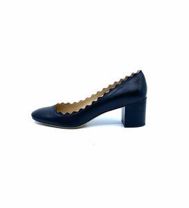 CHLOE Size 10 Black Leather Solid Pumps