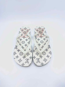 LOUIS VUITTON Size 9 White Men's Sandals