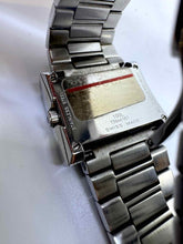 Load image into Gallery viewer, GUCCI Silver Watch
