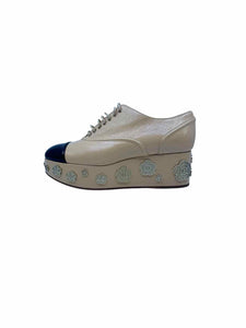 CHANEL Size 7.5 Beige, Black Patent Leather Oxfords