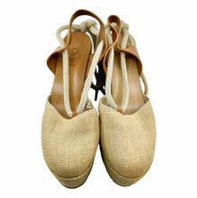 Load image into Gallery viewer, CHLOE Size 7 Beige, Camel Woven Wedge
