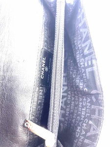 CHANEL Black Leather Waist Bag
